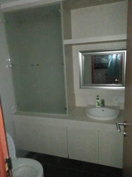 Mg Suite 1Bedroom Apartment By Just Inn Management Semarang Buitenkant foto